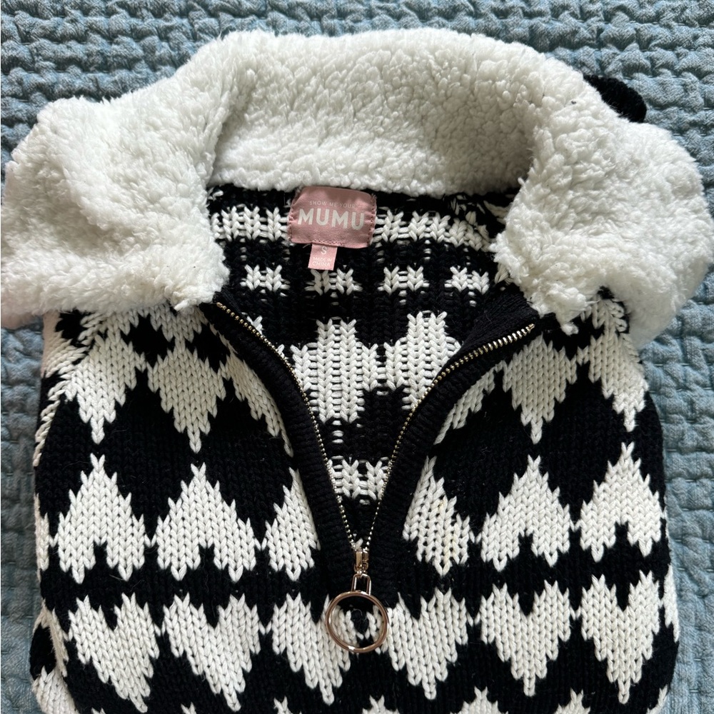 Show Me Your Mumu Sun Valley Black and White Sweater